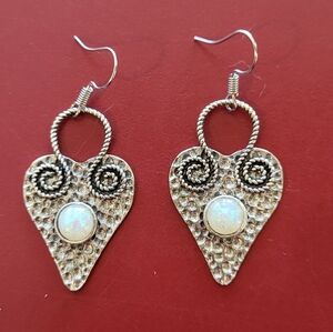 Silver Tone Heart Dangle Earrings Whimsical Costume Jewelry